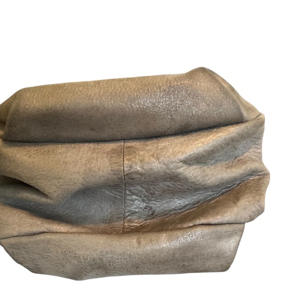 HOBO Birdy steel leatherCrossbody w fringe tassel closure - Picture 12 of 12